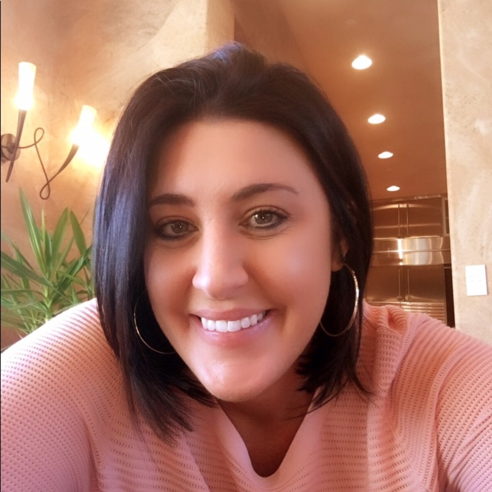 Meet your Posher, Erica